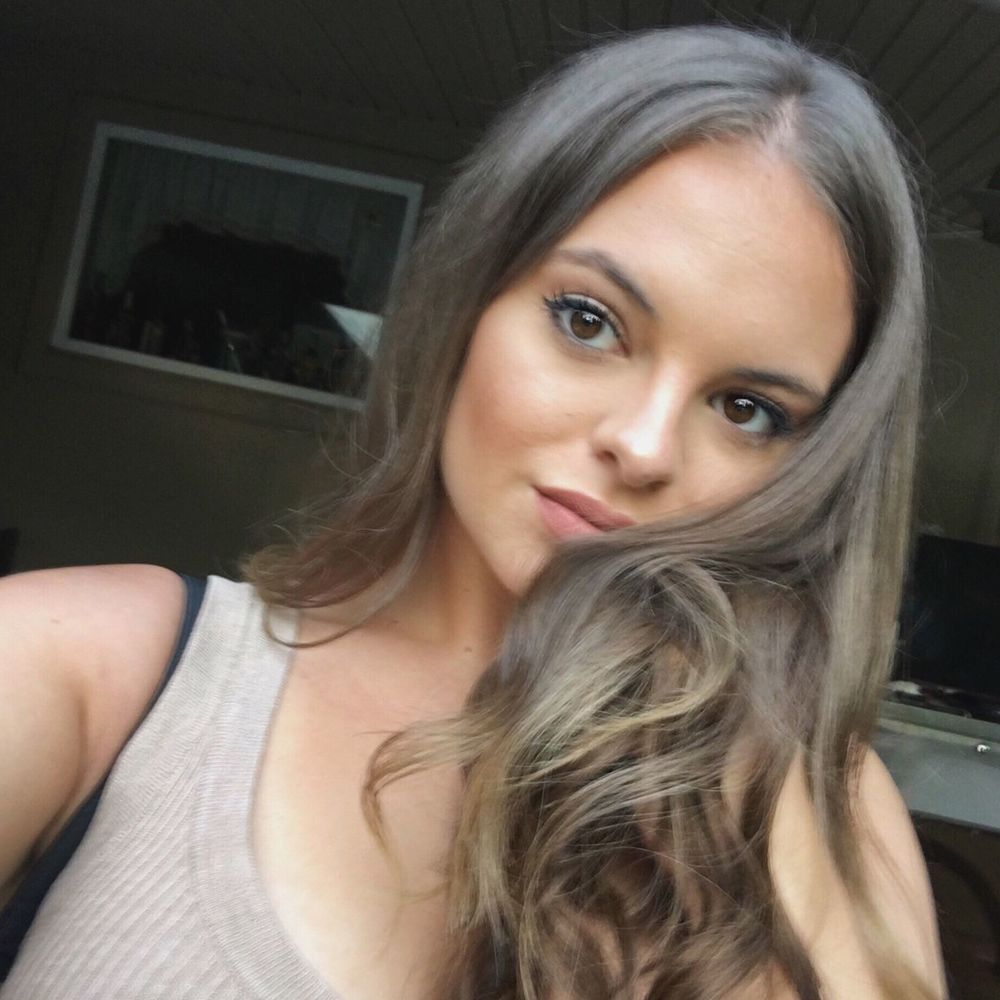 Meet your Posher, Marianna